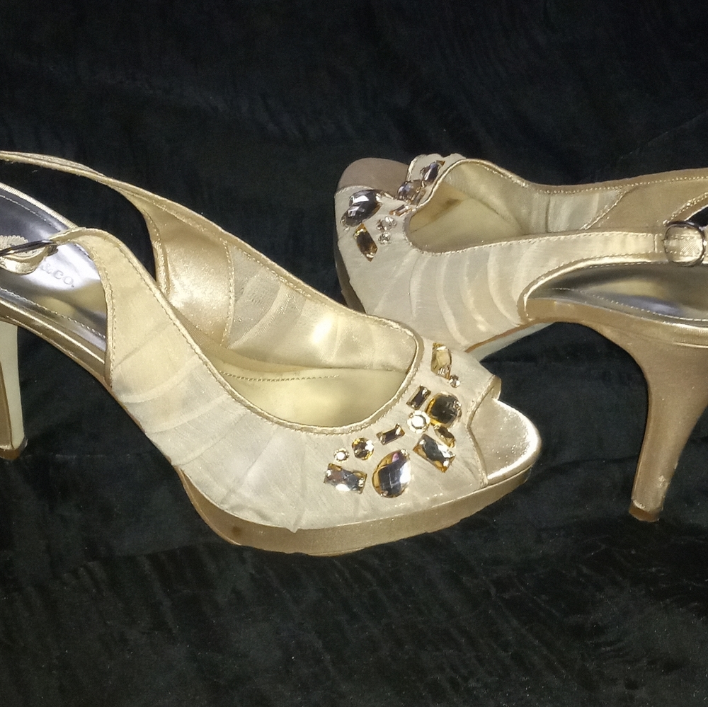🔖Elegant Platform Heels
